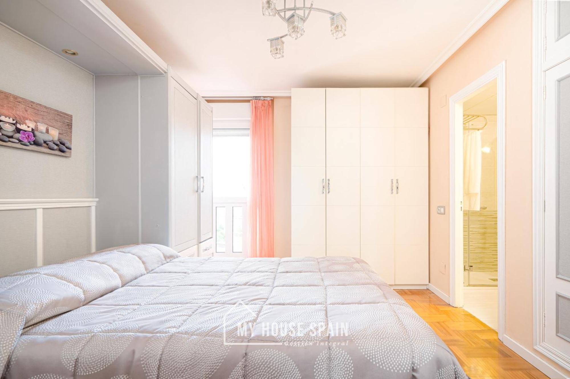 Myhousespain - Amplio Apartamento Con Vistas En Pleno Centro Gijón Exteriör bild