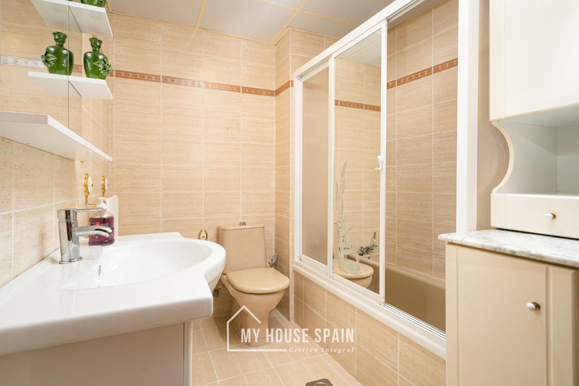 Myhousespain - Amplio Apartamento Con Vistas En Pleno Centro Gijón Exteriör bild