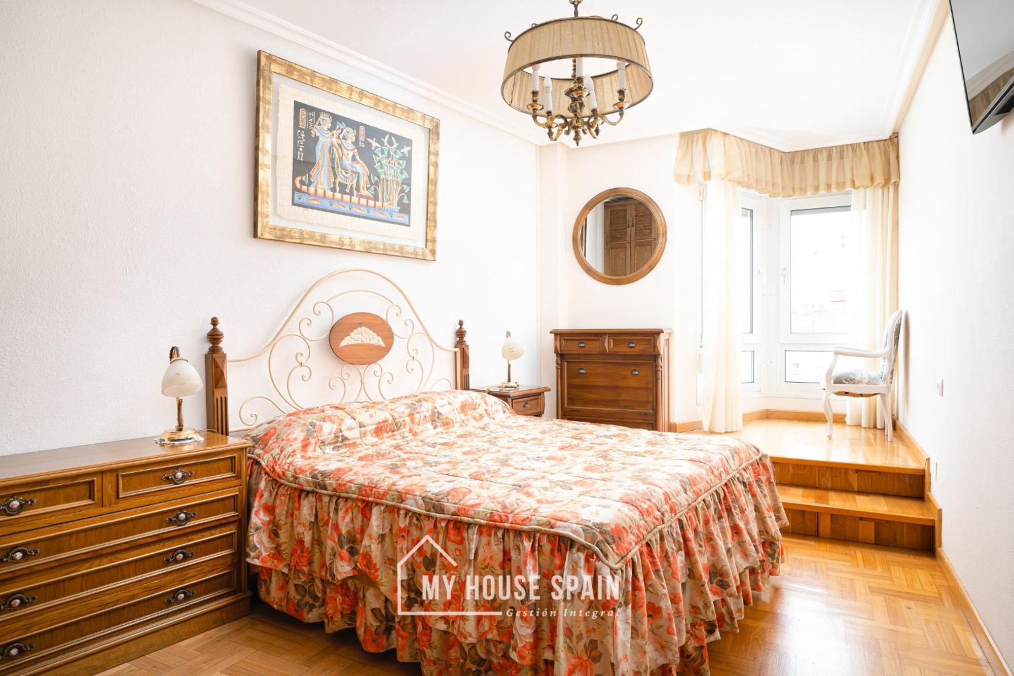 Myhousespain - Amplio Apartamento Con Vistas En Pleno Centro Gijón Exteriör bild
